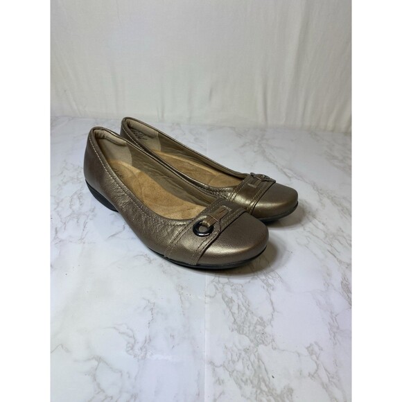 Clarks Women's Concert Band Wedge Leather Pump Shoes Brown Metallic 7.5M - Picture 1 of 8